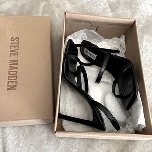 Steve Madden sandal heel